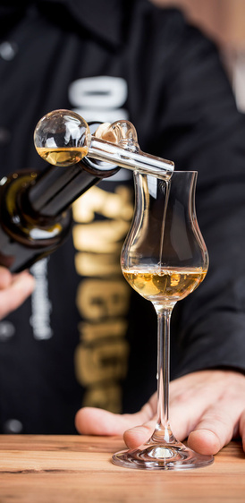 Zweiger Destillerie Schnapsothek